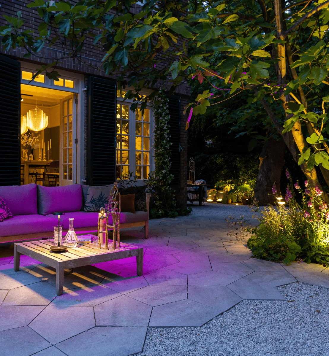 in-lite Gartenbeleuchtung bei Nacht